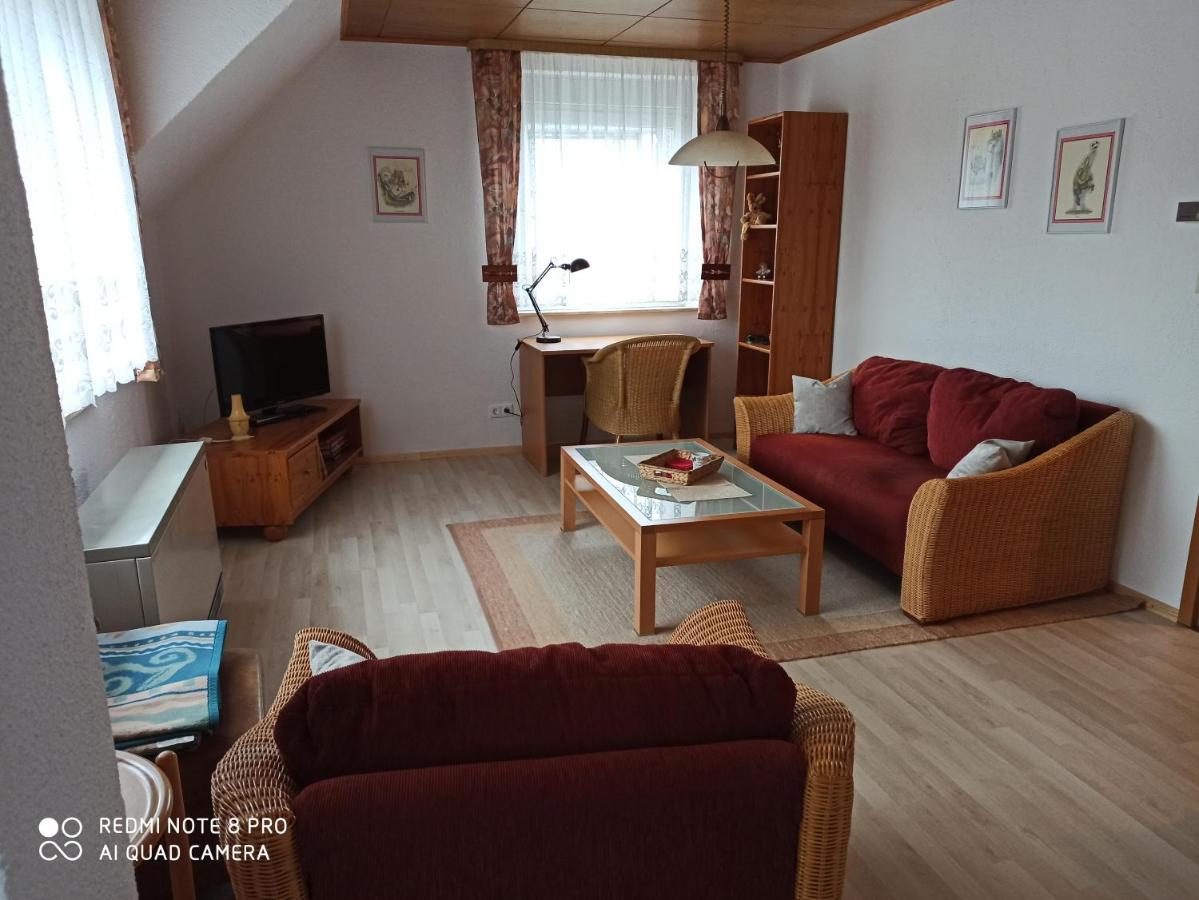 Ferienwohnung Am Deister Mit Grossem Balkon Шпринге Екстериор снимка