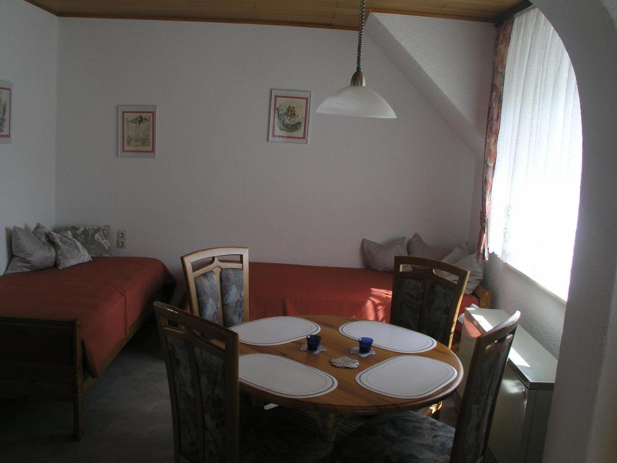 Ferienwohnung Am Deister Mit Grossem Balkon Шпринге Екстериор снимка